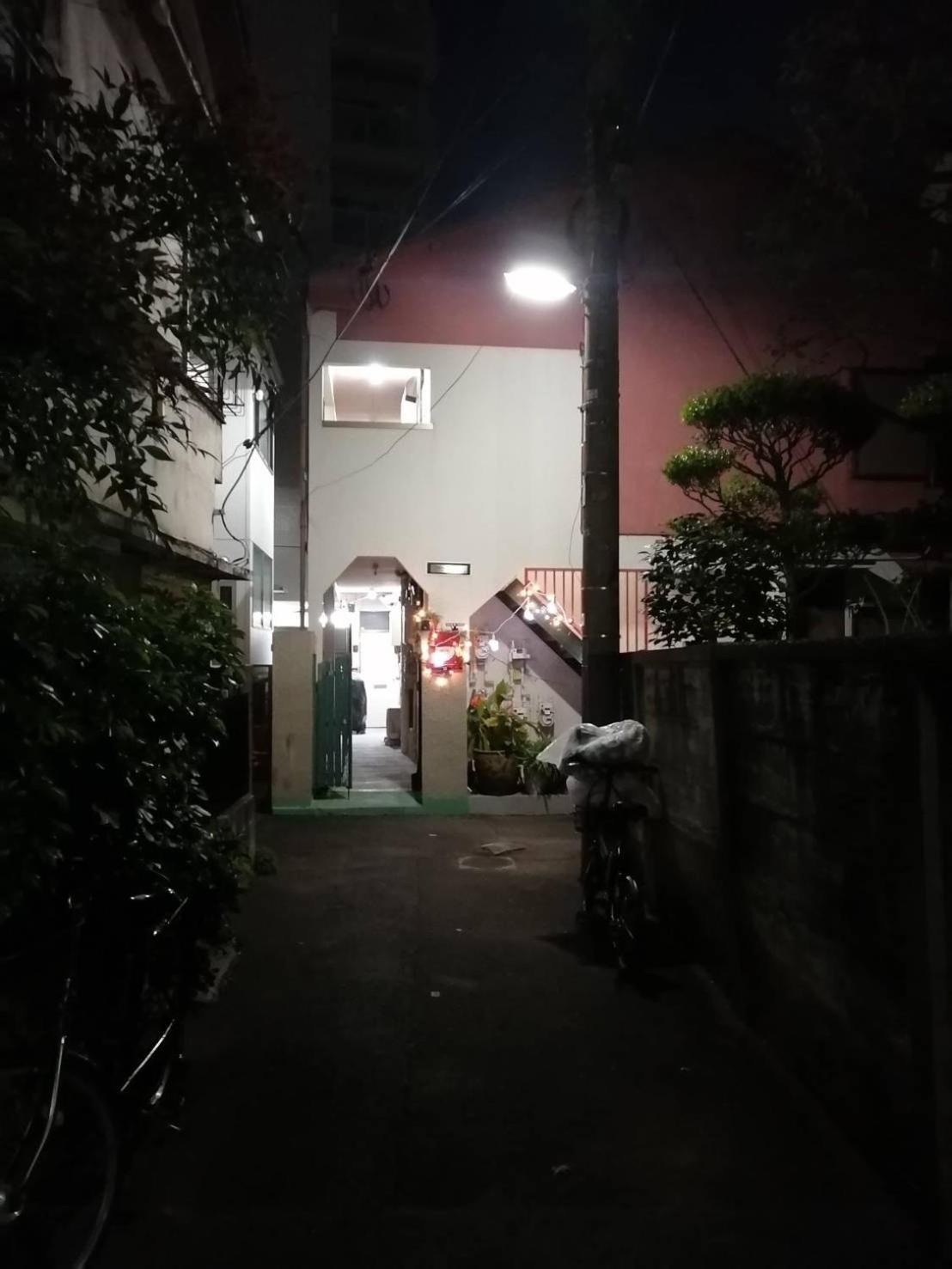 Tokyo Downtown Panzió Kültér fotó